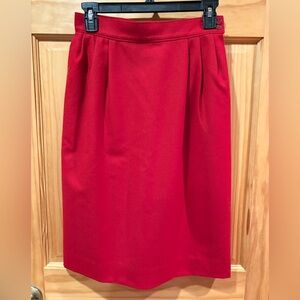 Pendleton Virgin Wool Red Skirt Vintage 
Women's Size Petite 0-2 XS